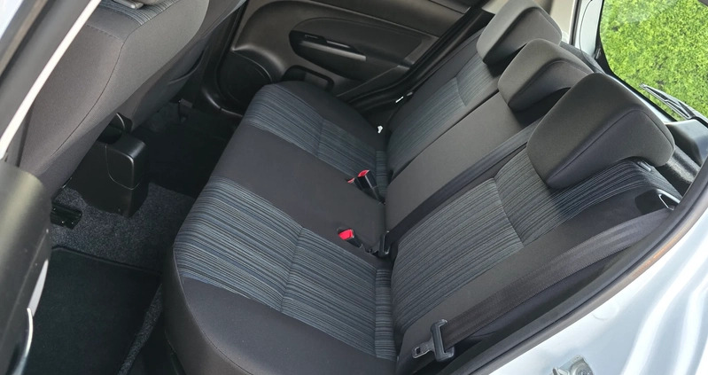 Suzuki Swift cena 28800 przebieg: 170000, rok produkcji 2016 z Mogielnica małe 596